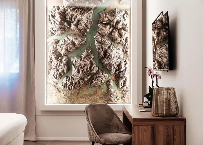 Lakeside بيت ضيافة 3*