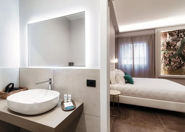 ゲストハウス Lakeside